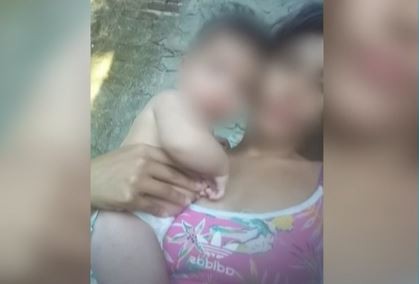 Murió el bebé que fue rociado y prendido fuego junto a su madre