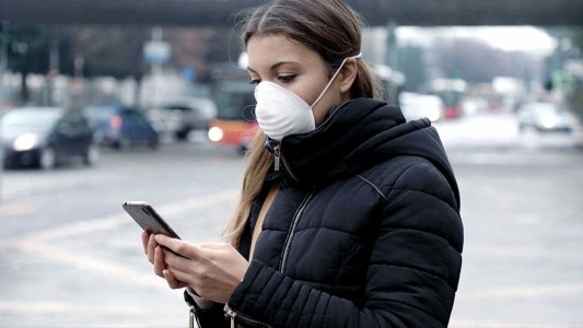 El barbijo dejará de ser obligatorio al aire libre, pero ¿desde cuándo?