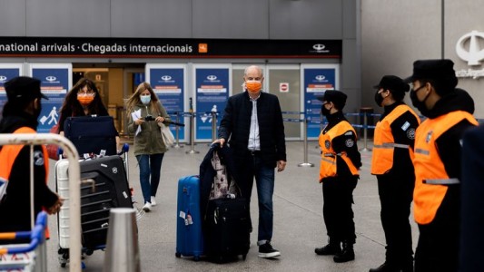 Eliminarán desde el 19 de octubre todos los cupos de los vuelos para pasajeros del exterior