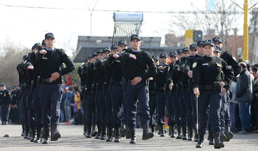 La Pampa: Autorizan ingreso a la policía desde los 20 años, con tatuajes y sin mínimo de estatura