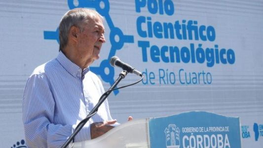 Schiaretti en Río Cuarto, muy duro con los porteños