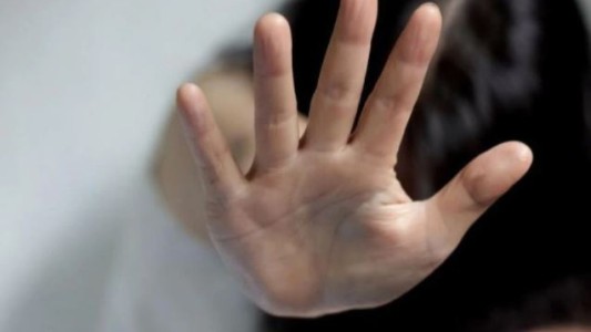 Detienen e imputan a una pareja acusada de explotar sexualmente a una joven con retraso madurativo