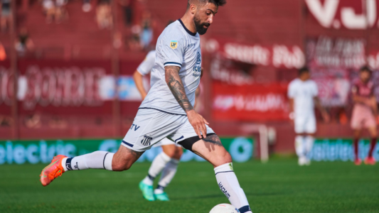 Talleres goleaba, se durmió y empató 3-3 con Lanús