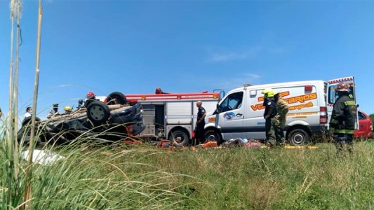 Tragedia vial en Entre Ríos: murió un matrimonio  y dos bebas están en terapia