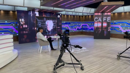 Un café con Víctor Heredia