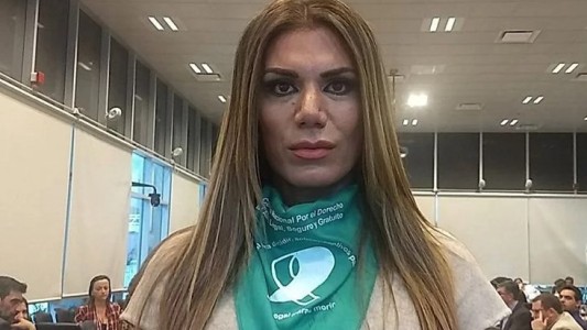 El exabrupto del vicerrector de la Universidad de La Rioja sobre Flor de la V: "Ese hombre vestido de mujer"