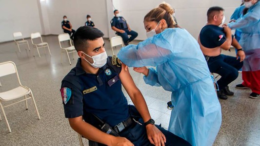 Personal de seguridad y educación recibirán la terceras dosis