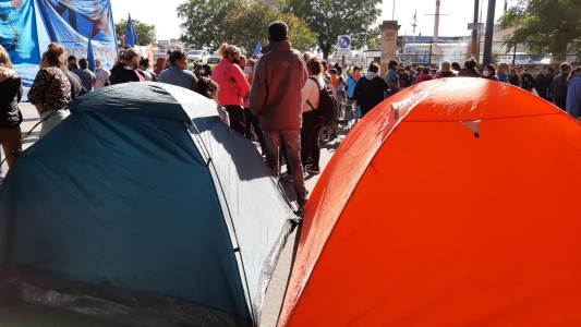 Acampe de organizaciones sociales: día 2