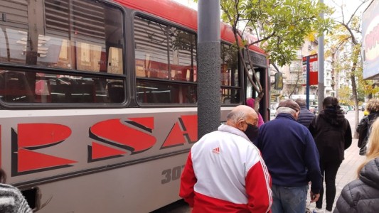 La falta de neumáticos condiciona el transporte de pasajeros