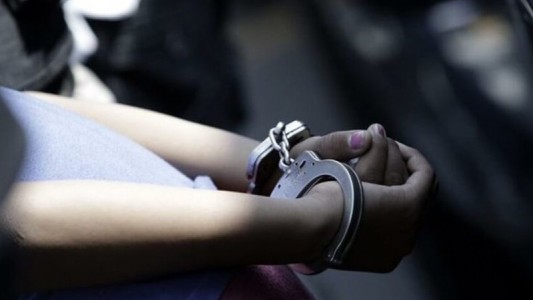 Detuvieron a una mujer por el abuso sexual de un nene al que cuidaba y quería adoptar