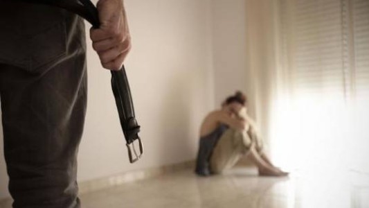 Bahía Blanca:  detuvieron a un policía acusado de abusar de dos niñas