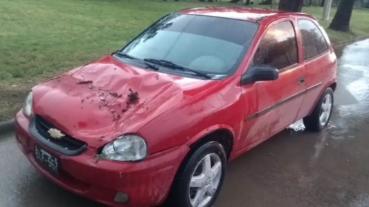 Tormenta, intensa lluvia y destrozos en Coronel Moldes