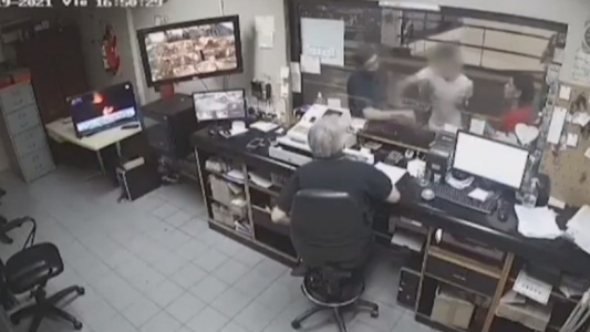 El playero golpeado por un menor abrió los ojos y articula palabras