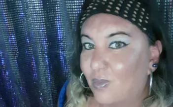 Balearon a una enfermera que se resistió al robo de su auto