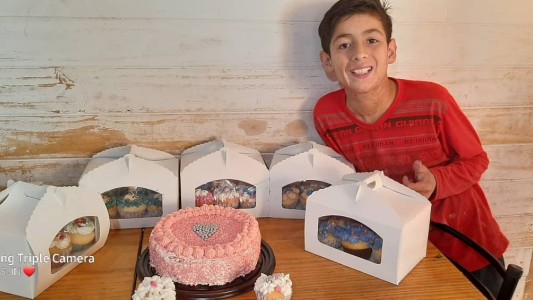 Joaquín, el niño pastelero, consiguió el dinero para su operación