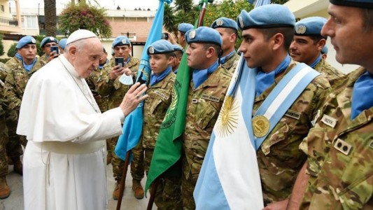 El Papa recibió a un grupo de Cascos Azules argentinos en Chipre