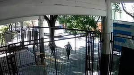 Realizan la reconstrucción del crimen de Lucas, con los policías procesados presentes