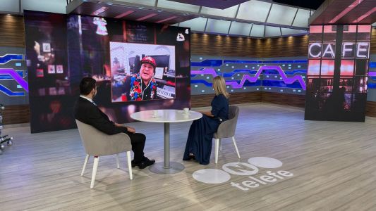 Un cafe con Ricky Maravilla