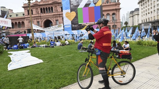 Arrancó el acto en Plaza de Mayo: hablarán Alberto, Cristina y Lula