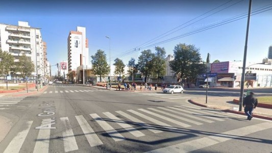 Apareció un hombre sin vida en pleno centro de la ciudad