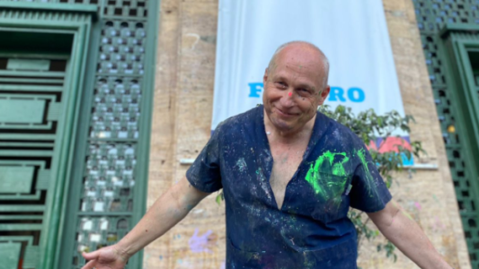 Conmovió las redes sociales: "Ayer me recibí de médico, a los 64"