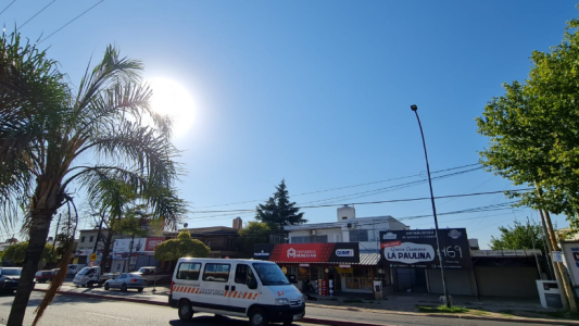 Tiempo caluroso, aumento de temperatura, máxima 32°