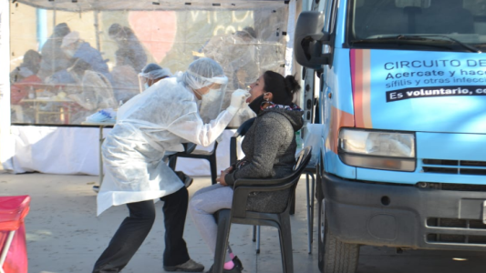 En Córdoba bajan a siete los días de aislamiento por contacto estrecho