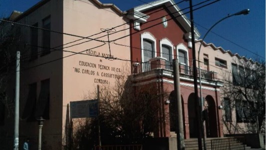 Prevención Covid-19: la escuela Cassafousth se sumó como centro de testeo