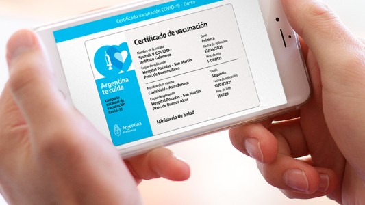 Dictaron una medida cautelar que ordena eximir a una mujer de portar el pase sanitario