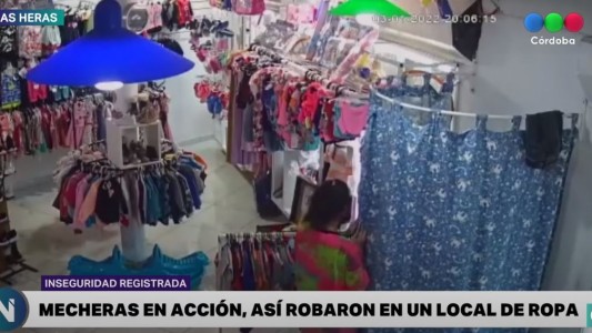 Mecheras al ataque: Una engaña, las otras dos roban