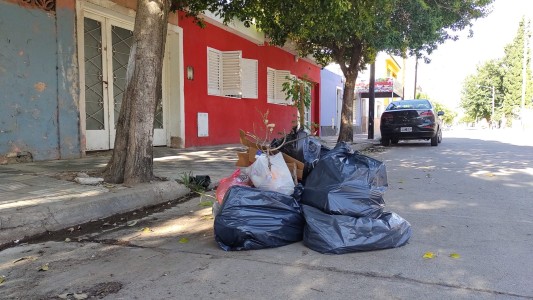 Con calor y sin recolección de residuos