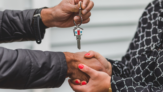 Se reduce 50% el impuesto a los sellos en trasferencia de inmuebles