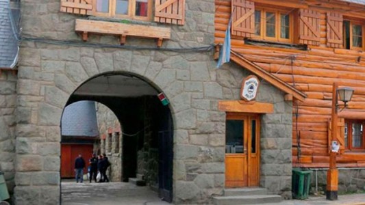 Bariloche: encuentran muerto en una celda a joven que había denunciado a policías por violencia institucional