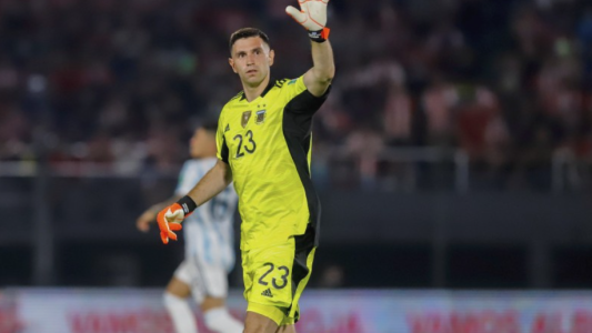 Dibu Martínez y la doble fecha de Eliminatorias: "Seguimos con hambre, acá no se relaja nadie"