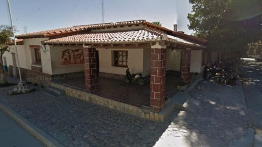 Escuchó gritar a su hija y la halló muerta con un cable alrededor del cuello: detuvieron al novio