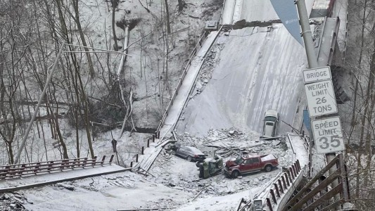 Colapsa puente en ciudad de EEUU donde Biden hablará de infraestructura