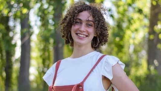 Habló la mamá de la chica que se bajó del colectivo en movimiento y murió: "Ese chofer nos mató un poco a todos"