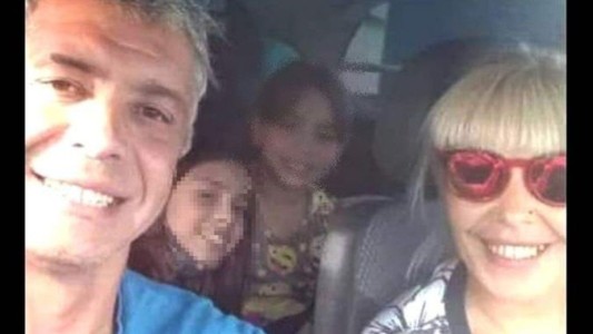 La última foto de la familia antes de morir en un choque en la ruta 3: las víctimas son el papá, sus hijas y la tía