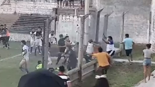 Villa Dolores: terna arbitral de fútbol fue atacada por equipo visitante