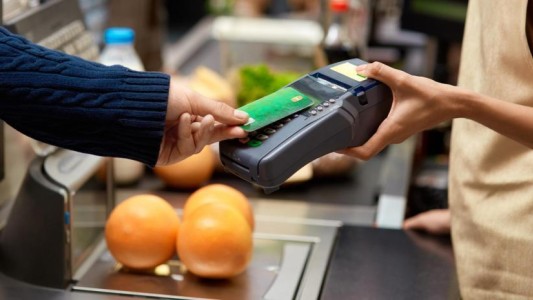 La Justicia de Córdoba obliga a un banco a devolver el dinero de tarjetas robadas