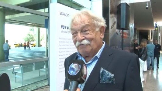 El recuerdo de Antonio Seguí en Telefe Córdoba: "Me gusta la paz y el amor"