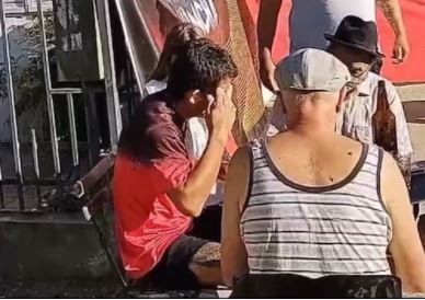 Video: El "Pulga" Rodríguez jugó al truco con los sabaleros