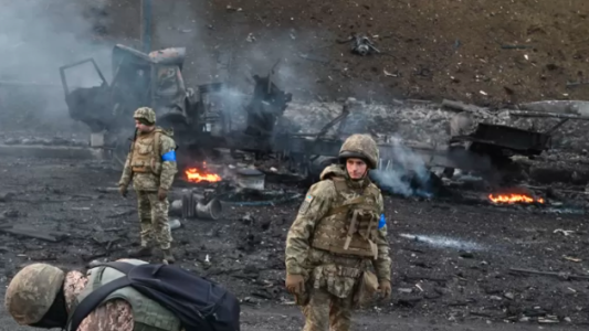 Ataque ruso deja 35 muertos y 134 heridos en una base militar ucraniana