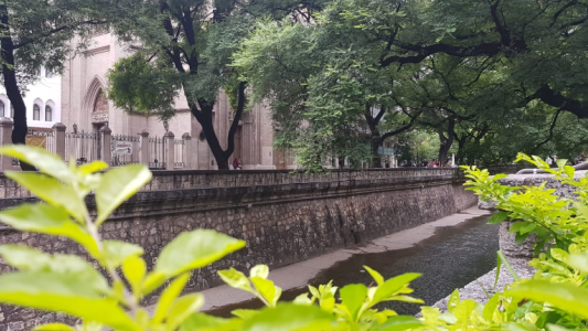 Tiempo algo nublado, ascenso de temperatura, máxima de 29°