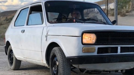 Rifó su auto para terminar la carrera universitaria