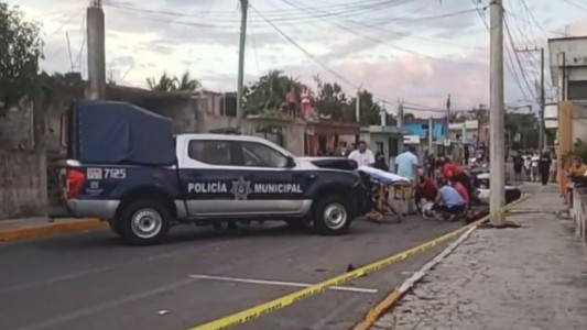 Dos jóvenes argentinos fueron atropellados por la policía en México y están en grave estado