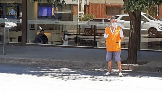 Cómo se la rebuscan para llegar a fin de mes los que menos tienen