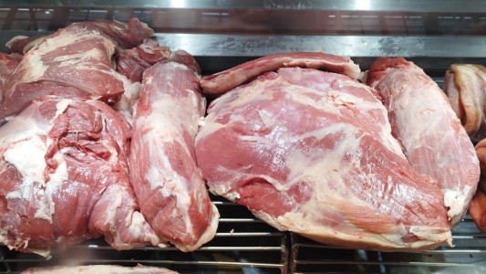 El "índice asado" del Mercado Norte: con carne de novillo, $800 por cabeza
