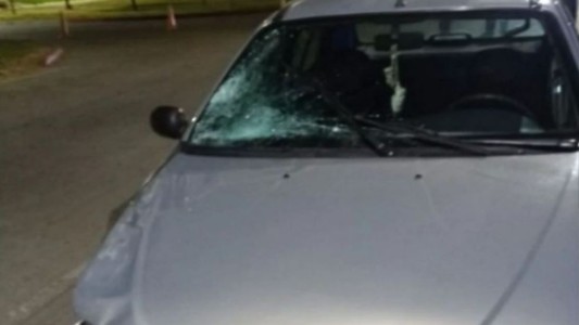 Atropelló a una mujer policía en un control de tránsito