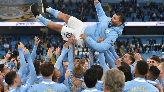 Incluyen al "Kun" Agüero en el Salón de la Fama en Inglaterra